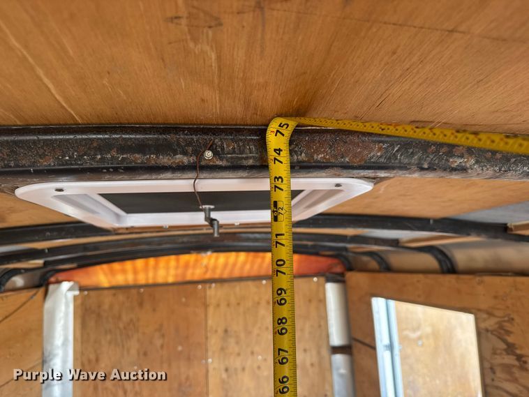 image for item ET1722 2003 Swes Enclosed cargo trailer