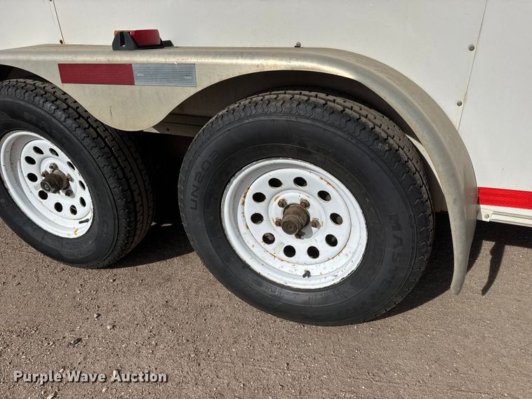 image for item ET1722 2003 Swes Enclosed cargo trailer