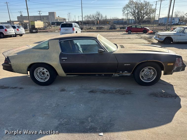 image for item ET1732 1981 Chevrolet Camaro 