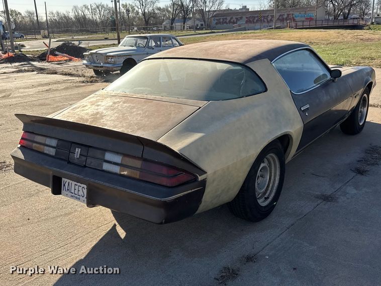 image for item ET1732 1981 Chevrolet Camaro 