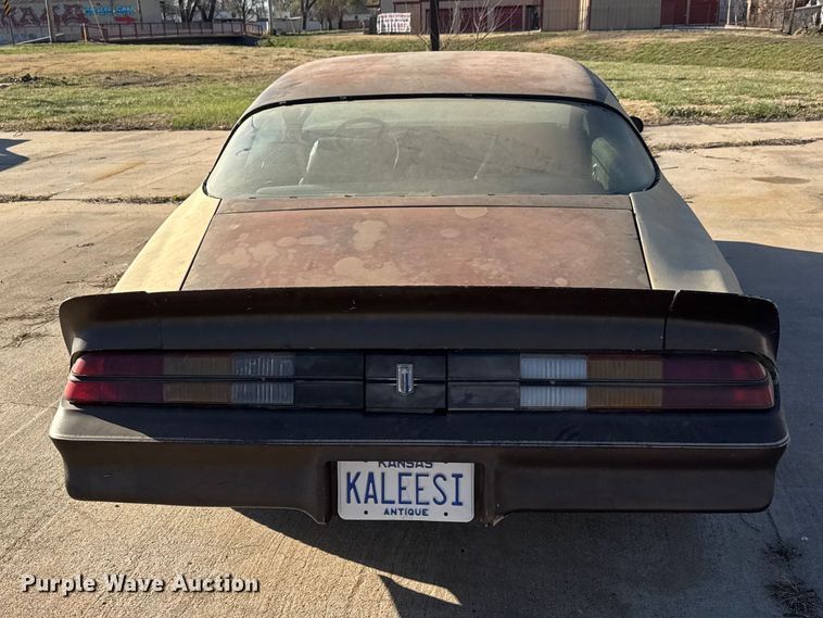 image for item ET1732 1981 Chevrolet Camaro 