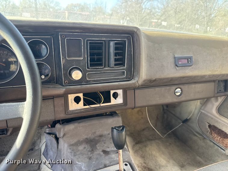 image for item ET1732 1981 Chevrolet Camaro 