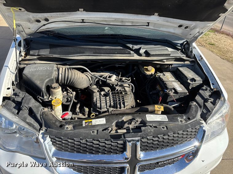 image for item ET1733 2016 Dodge Grand Caravan handicap accessible van