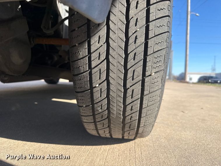 image for item ET1733 2016 Dodge Grand Caravan handicap accessible van