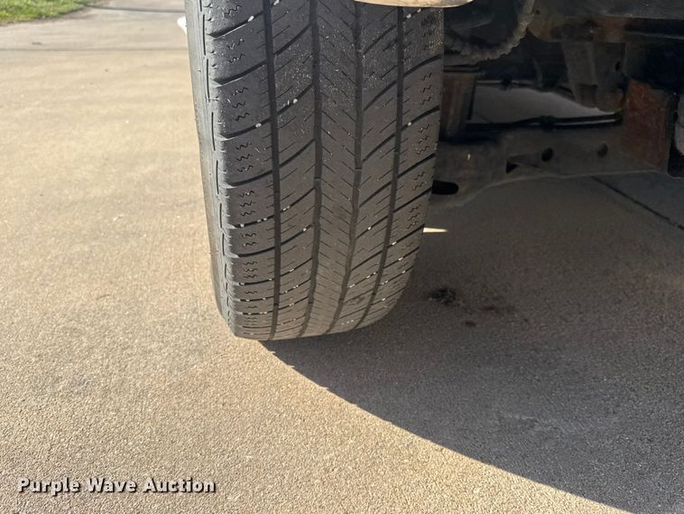 image for item ET1733 2016 Dodge Grand Caravan handicap accessible van