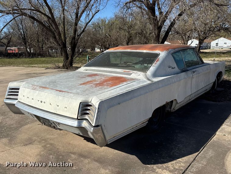 image for item ET1734 1967 Chrysler Newport  