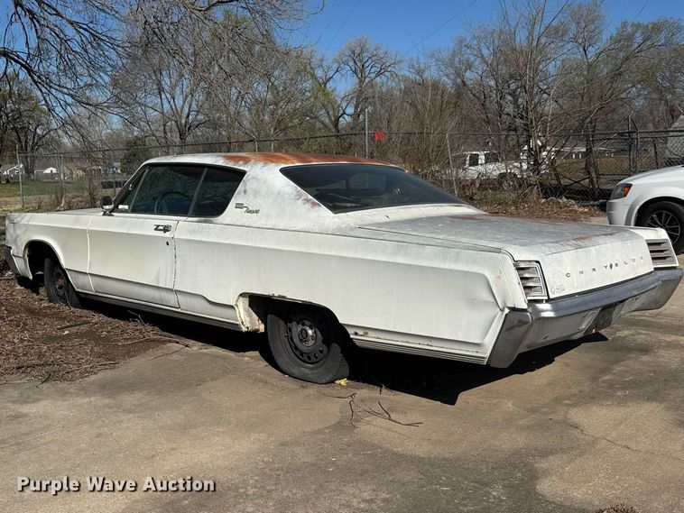 image for item ET1734 1967 Chrysler Newport  