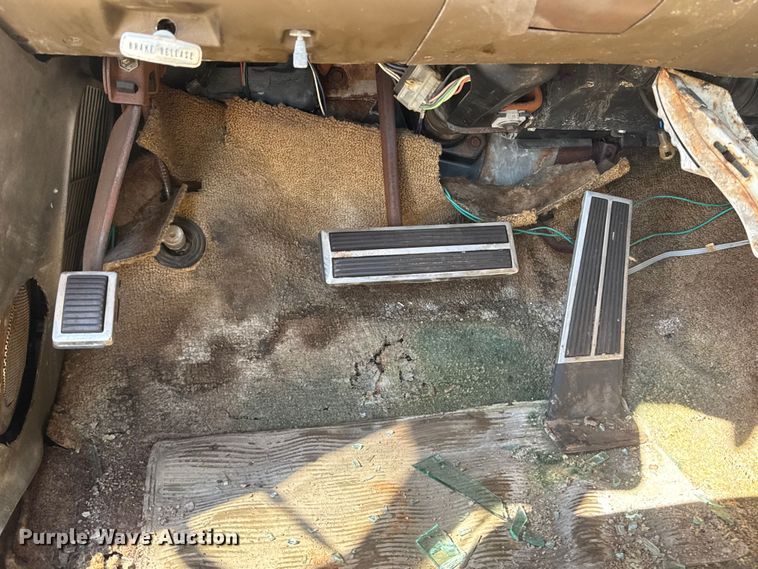 image for item ET1734 1967 Chrysler Newport  