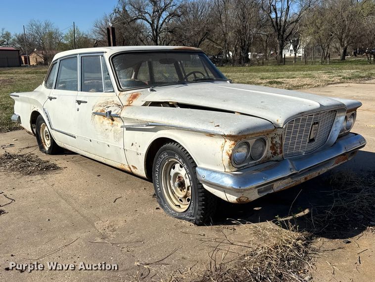 image for item ET1735 1961 Plymouth Valiant V200  