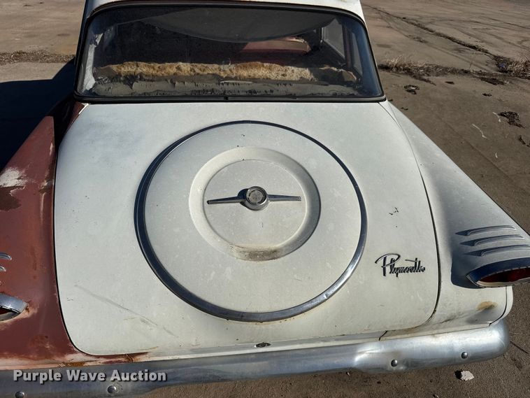 image for item ET1735 1961 Plymouth Valiant V200  