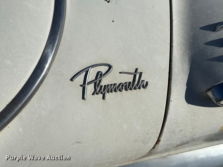 image for item ET1735 1961 Plymouth Valiant V200  