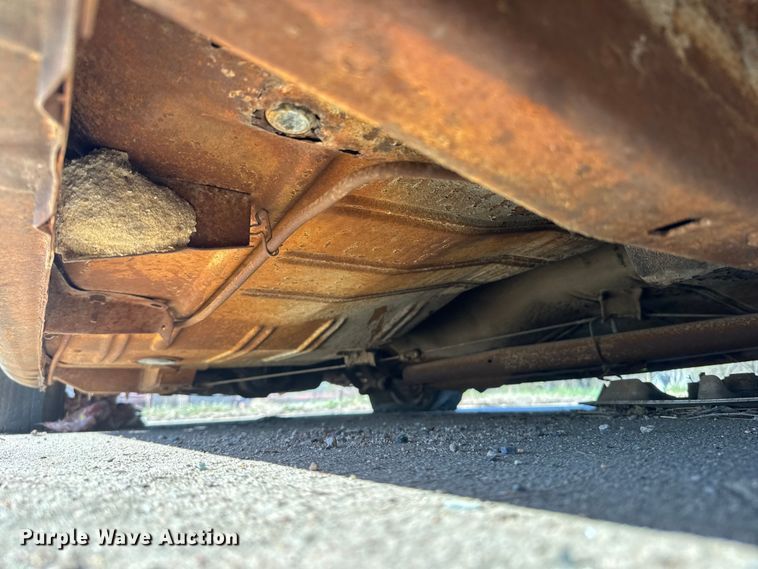 image for item ET1735 1961 Plymouth Valiant V200  