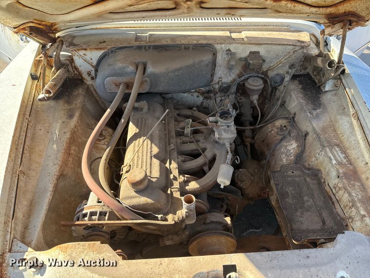 image for item ET1735 1961 Plymouth Valiant V200  