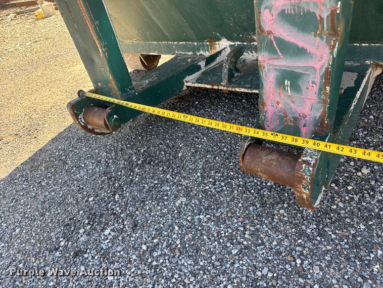 image for item ET1738 Roll-off container