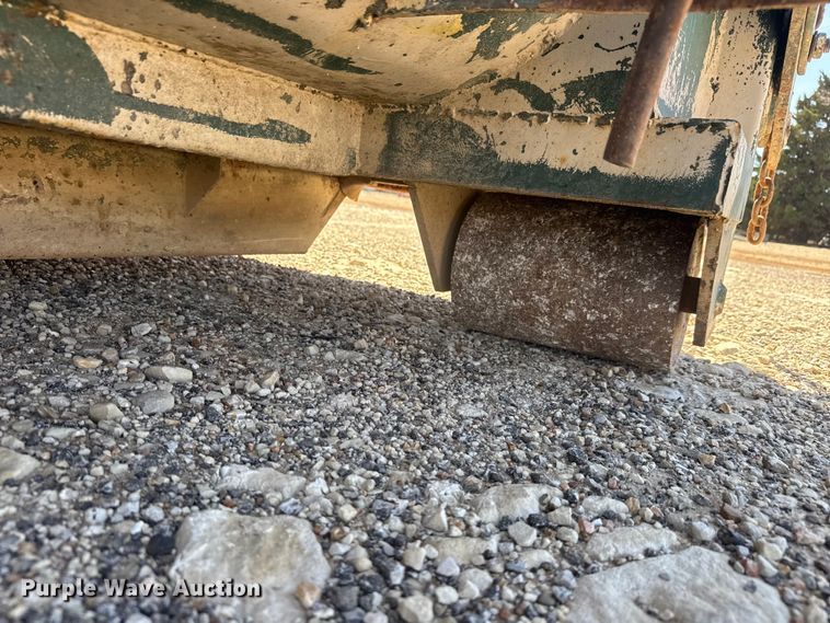 image for item ET1738 Roll-off container