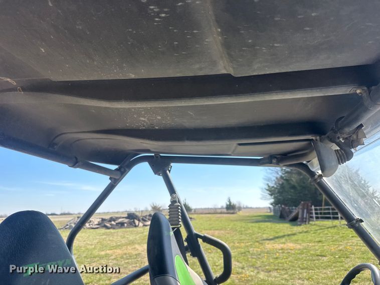 image for item ET1799 2015 Kawasaki 800 utility vehicle