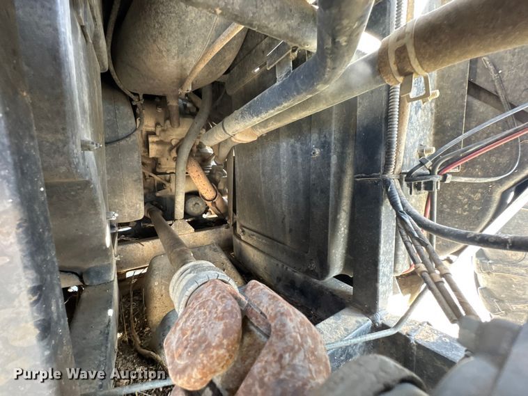 image for item ET1799 2015 Kawasaki 800 utility vehicle