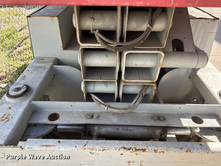 image for item ET1805 MEC 2647ES scissor lift