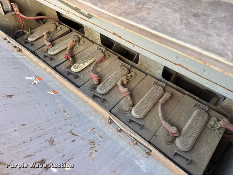 image for item ET1805 MEC 2647ES scissor lift