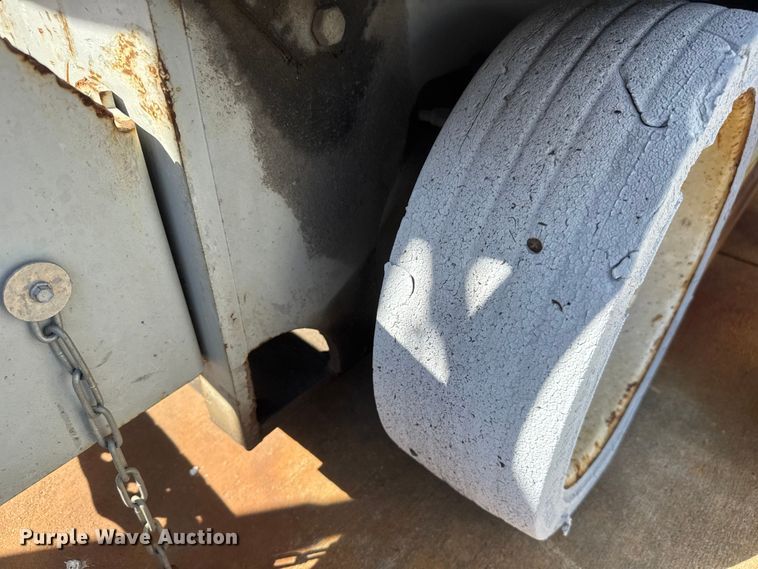 image for item ET1805 MEC 2647ES scissor lift