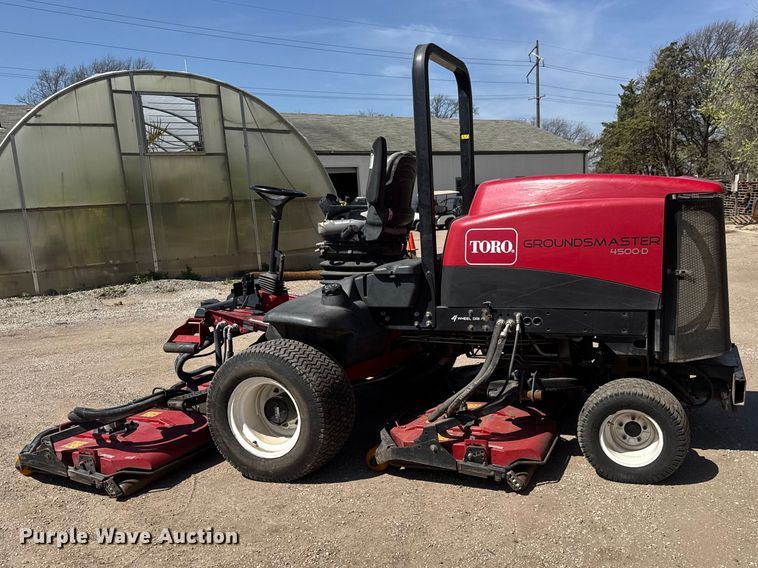 image for item ET1820 2011 Toro Groundsmaster 4500D lawn mower