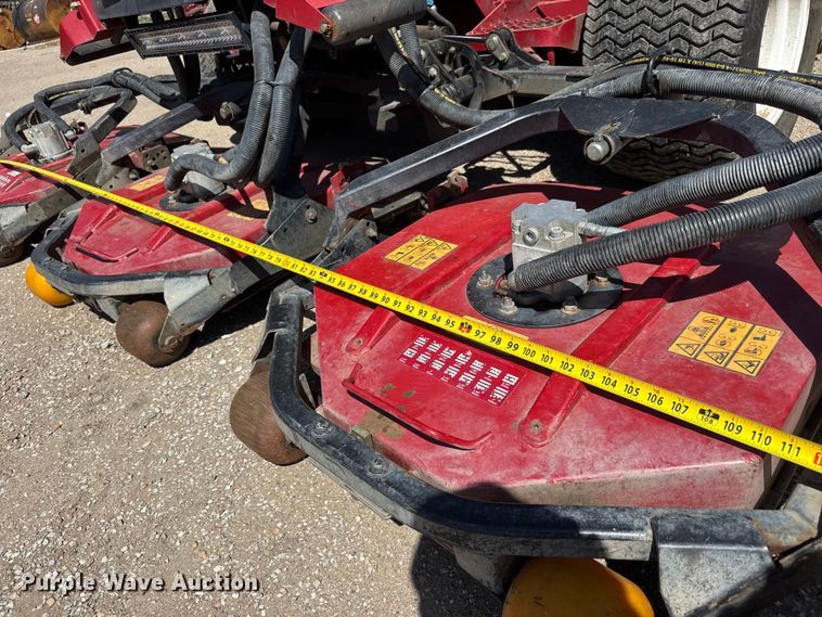 image for item ET1820 2011 Toro Groundsmaster 4500D lawn mower