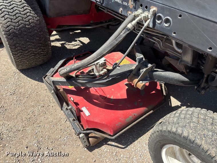 image for item ET1820 2011 Toro Groundsmaster 4500D lawn mower