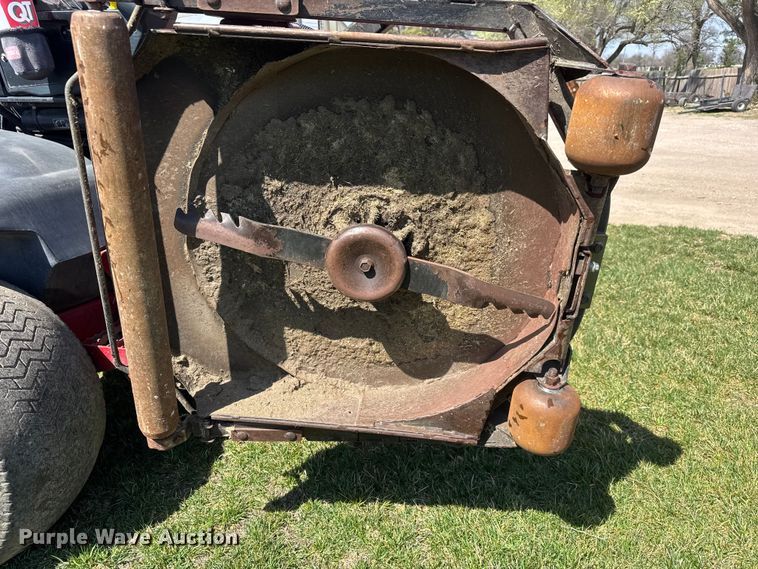 image for item ET1820 2011 Toro Groundsmaster 4500D lawn mower