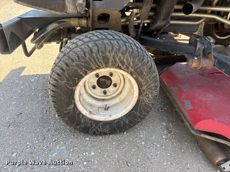 image for item ET1820 2011 Toro Groundsmaster 4500D lawn mower