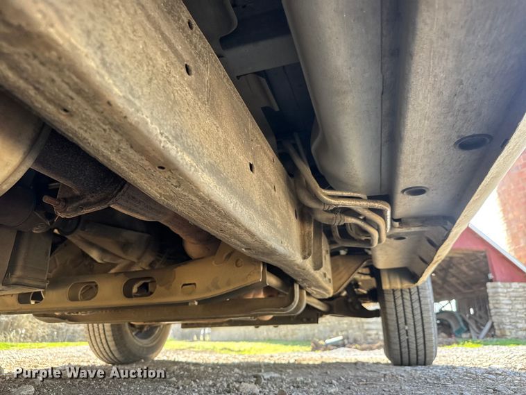 image for item ET1833 2012 Chevrolet Express 1500 van