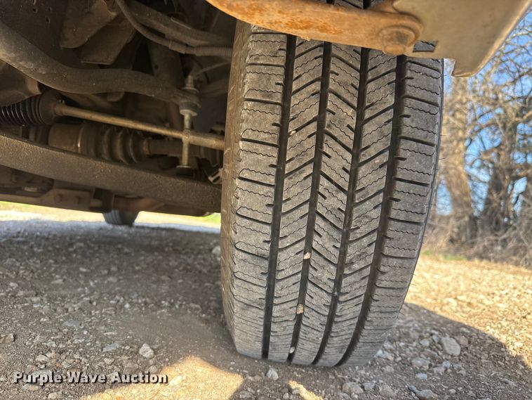 image for item ET1833 2012 Chevrolet Express 1500 van