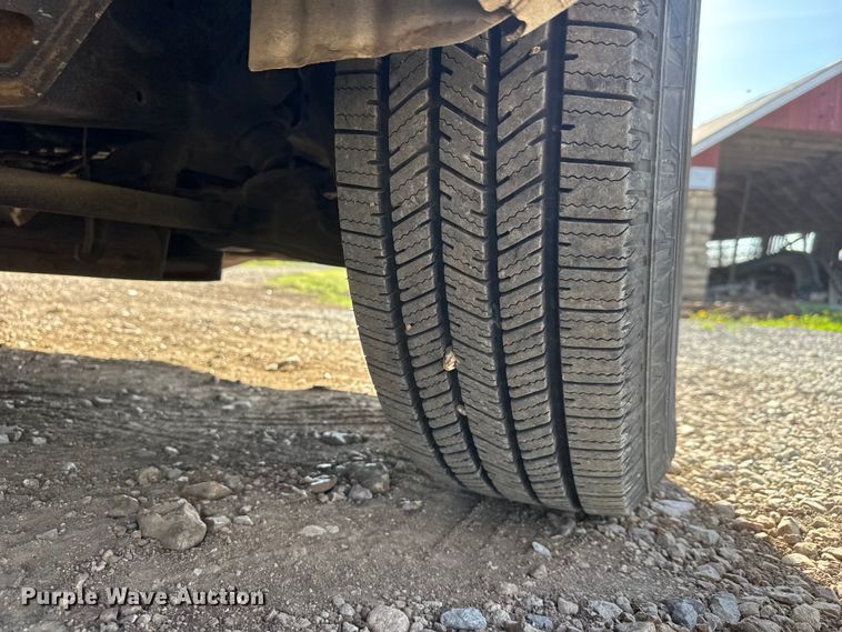 image for item ET1833 2012 Chevrolet Express 1500 van