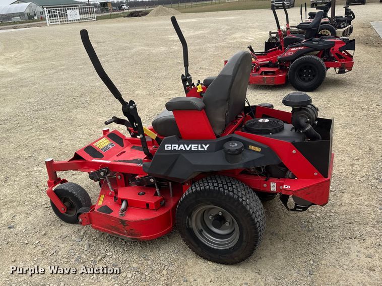 image for item ET1851 2019 Gravely Compact Pro 44 ZTR lawn mower