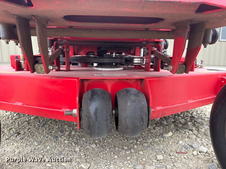 image for item ET1851 2019 Gravely Compact Pro 44 ZTR lawn mower