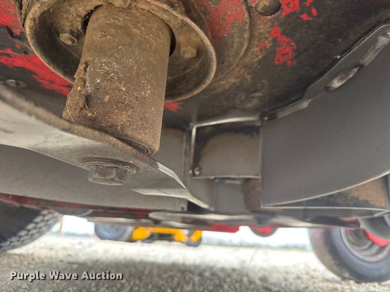 image for item ET1851 2019 Gravely Compact Pro 44 ZTR lawn mower