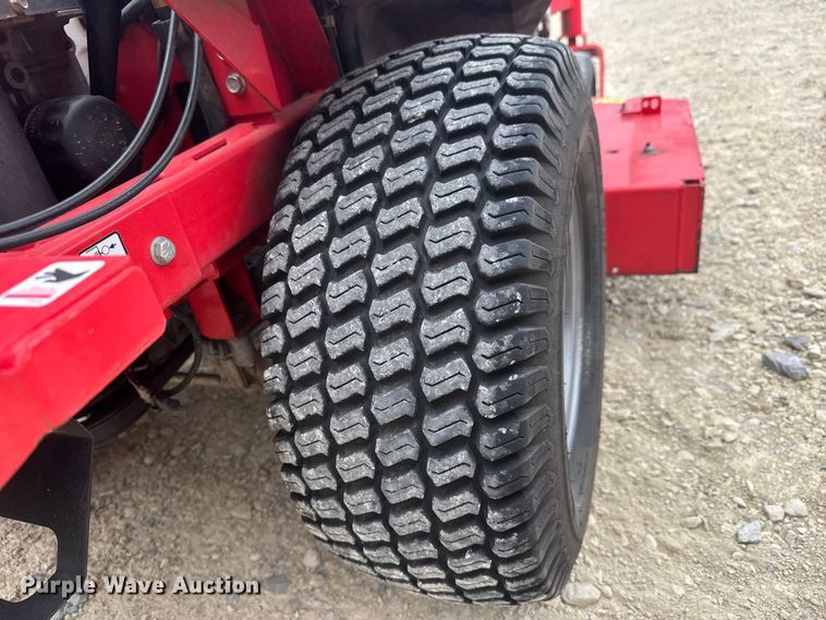 image for item ET1851 2019 Gravely Compact Pro 44 ZTR lawn mower