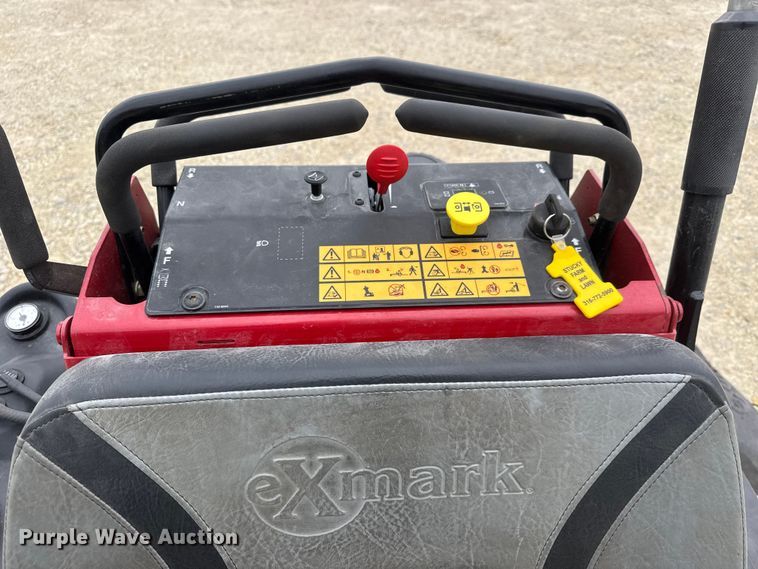 image for item ET1852 2015 EXmark Vertex S-Series ZTR lawn mower