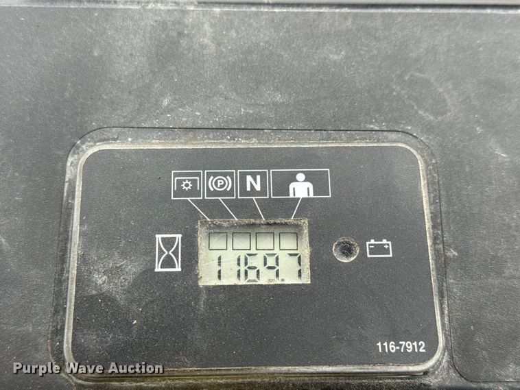 image for item ET1852 2015 EXmark Vertex S-Series ZTR lawn mower