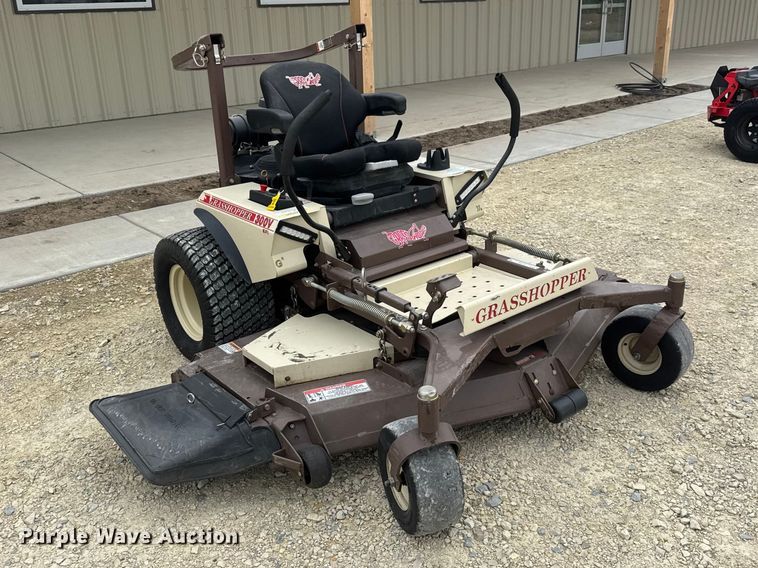 image for item ET1853 Grasshopper 300V EFI Lawn mower