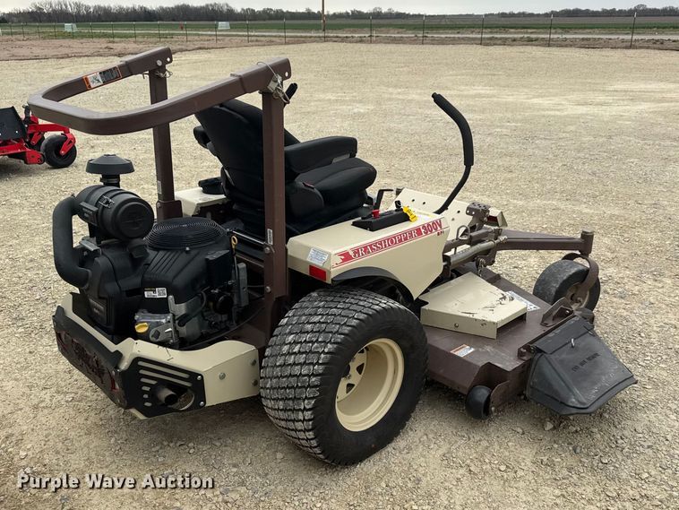 image for item ET1853 Grasshopper 300V EFI Lawn mower