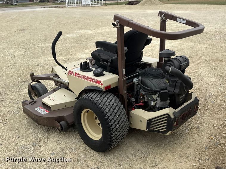 image for item ET1853 Grasshopper 300V EFI Lawn mower