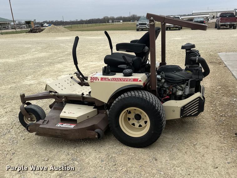 image for item ET1853 Grasshopper 300V EFI Lawn mower