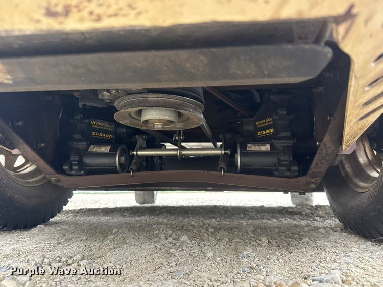 image for item ET1853 Grasshopper 300V EFI Lawn mower