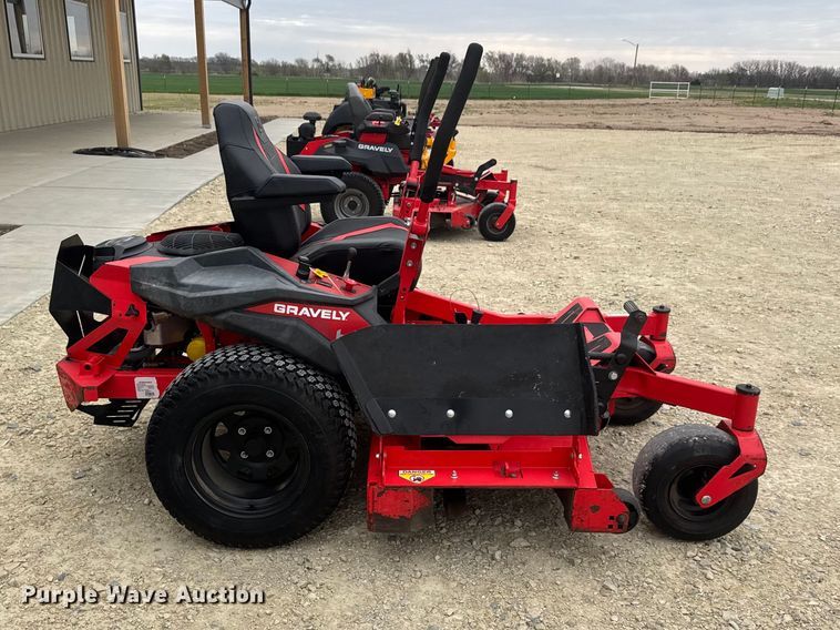 image for item ET1855 2022 Gravely ZT/HD ZTR lawn mower
