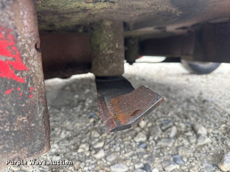 image for item ET1855 2022 Gravely ZT/HD ZTR lawn mower