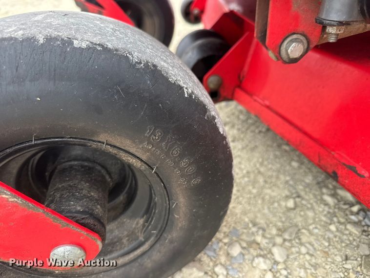 image for item ET1855 2022 Gravely ZT/HD ZTR lawn mower