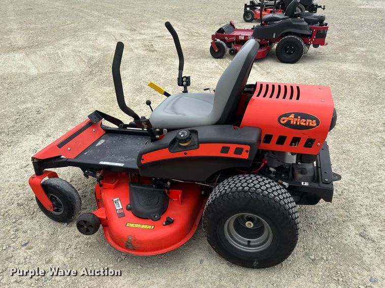 image for item ET1856 Ariens Zoom 50 ZTR lawn mower