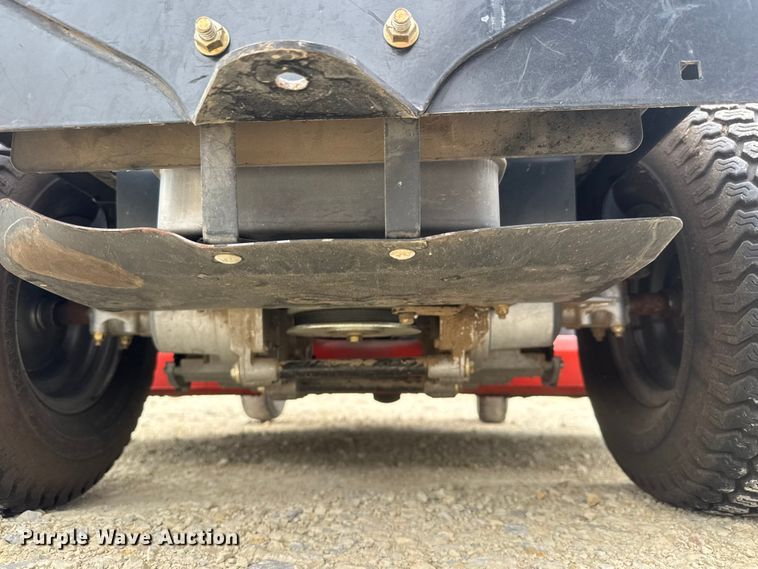 image for item ET1856 Ariens Zoom 50 ZTR lawn mower