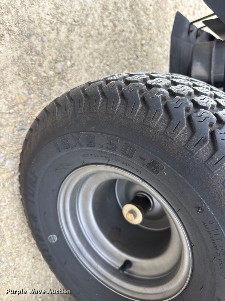 image for item ET1856 Ariens Zoom 50 ZTR lawn mower