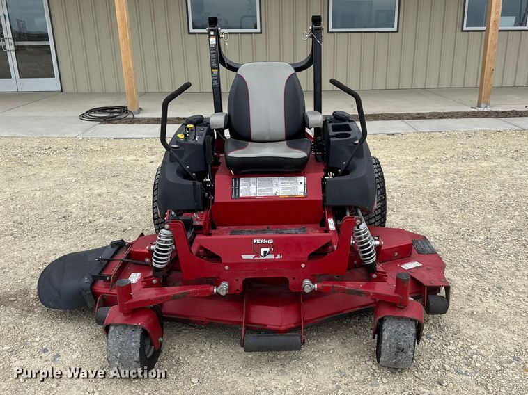 image for item ET1857 Ferris IS 3100Z ZTR lawn mower